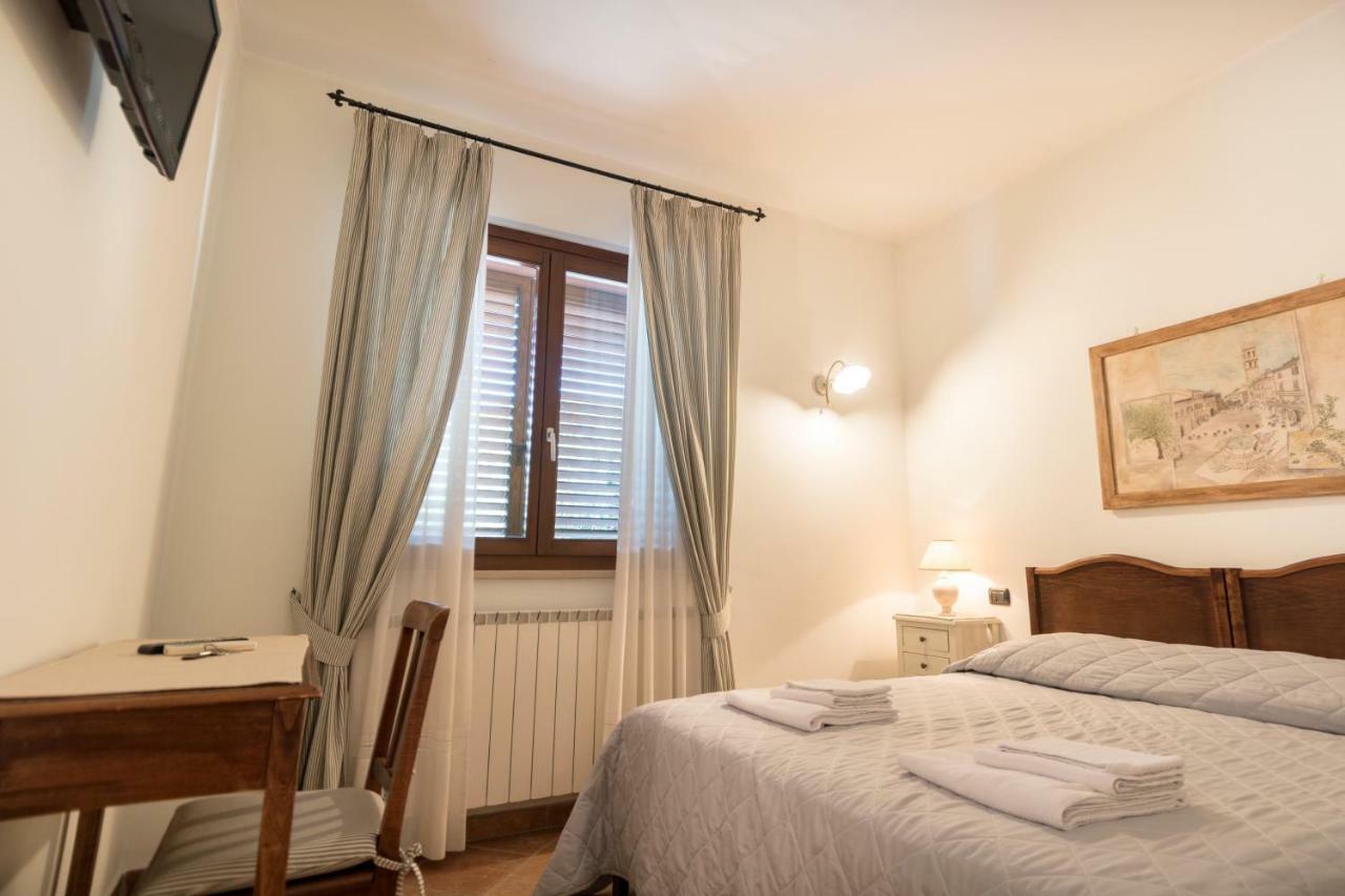 Bed & Breakfast Al Pian D'Assisi Eksteriør billede