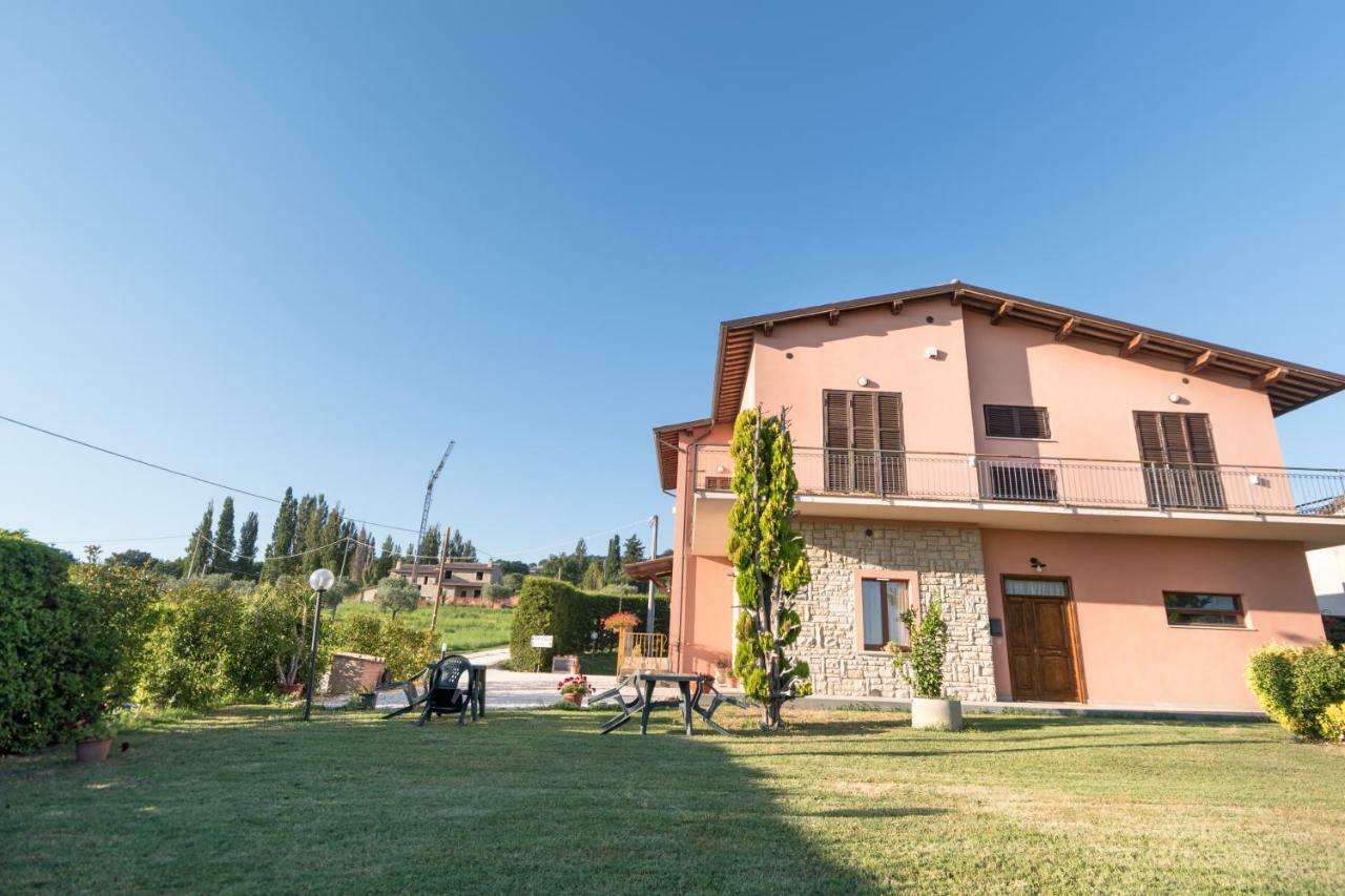 Bed & Breakfast Al Pian D'Assisi Eksteriør billede