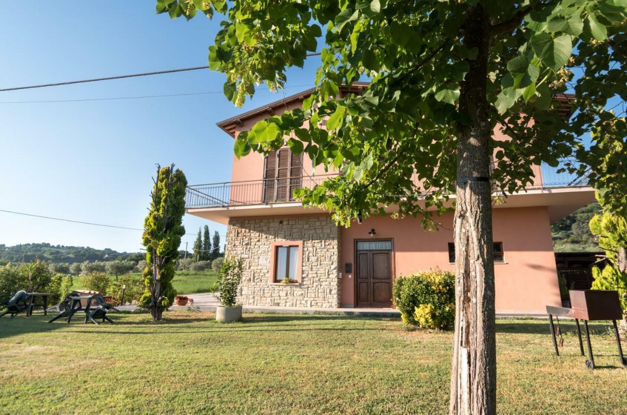 Bed & Breakfast Al Pian D'Assisi Eksteriør billede