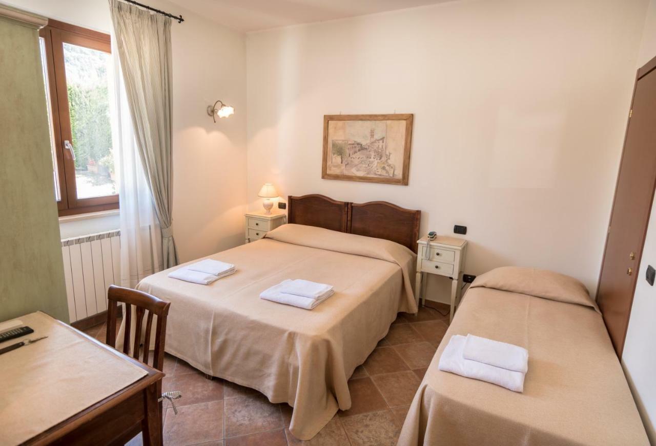 Bed & Breakfast Al Pian D'Assisi Eksteriør billede